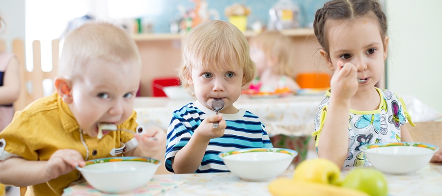 Еда для детей: какой она НЕ должна быть